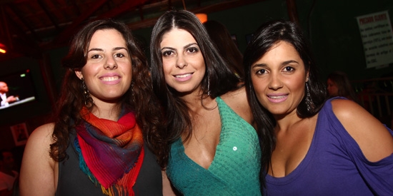 Aline Marques, Mônica Paes e Letícia Alves no Picanha na Tábua